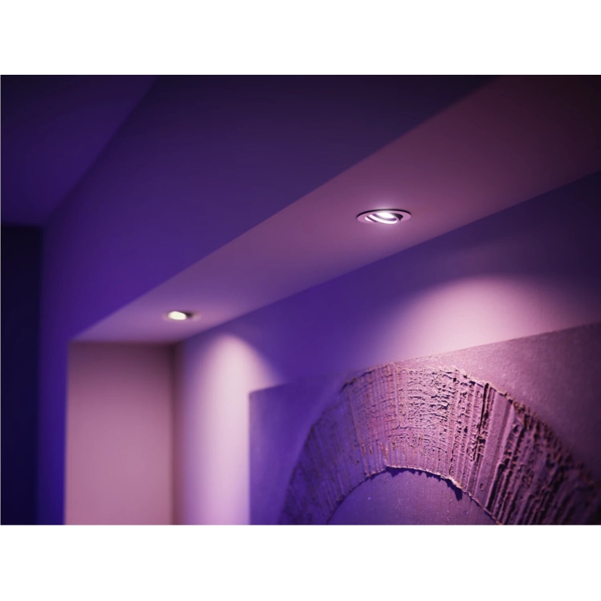 Basis set Philips Hue WHITE AND COLOR AMBIANCE 3xGU10/4,2W/230V 2000-6500K + Een apparaat om te verbinden