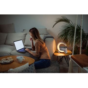 LED RGB Dimbaar tafellamp met wekker en Qi opladen 30W/230V zilver