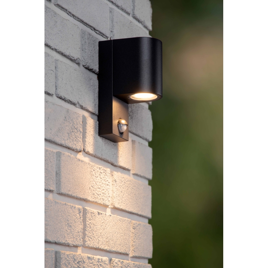 Lucide 69803/01/30 - Buitenlamp met sensor ZARO 1xGU10/7W/230V IP65 zwart